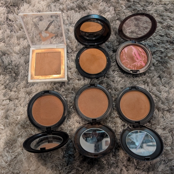MAC Cosmetics Bronzing Powder Collection - Picture 7 of 11